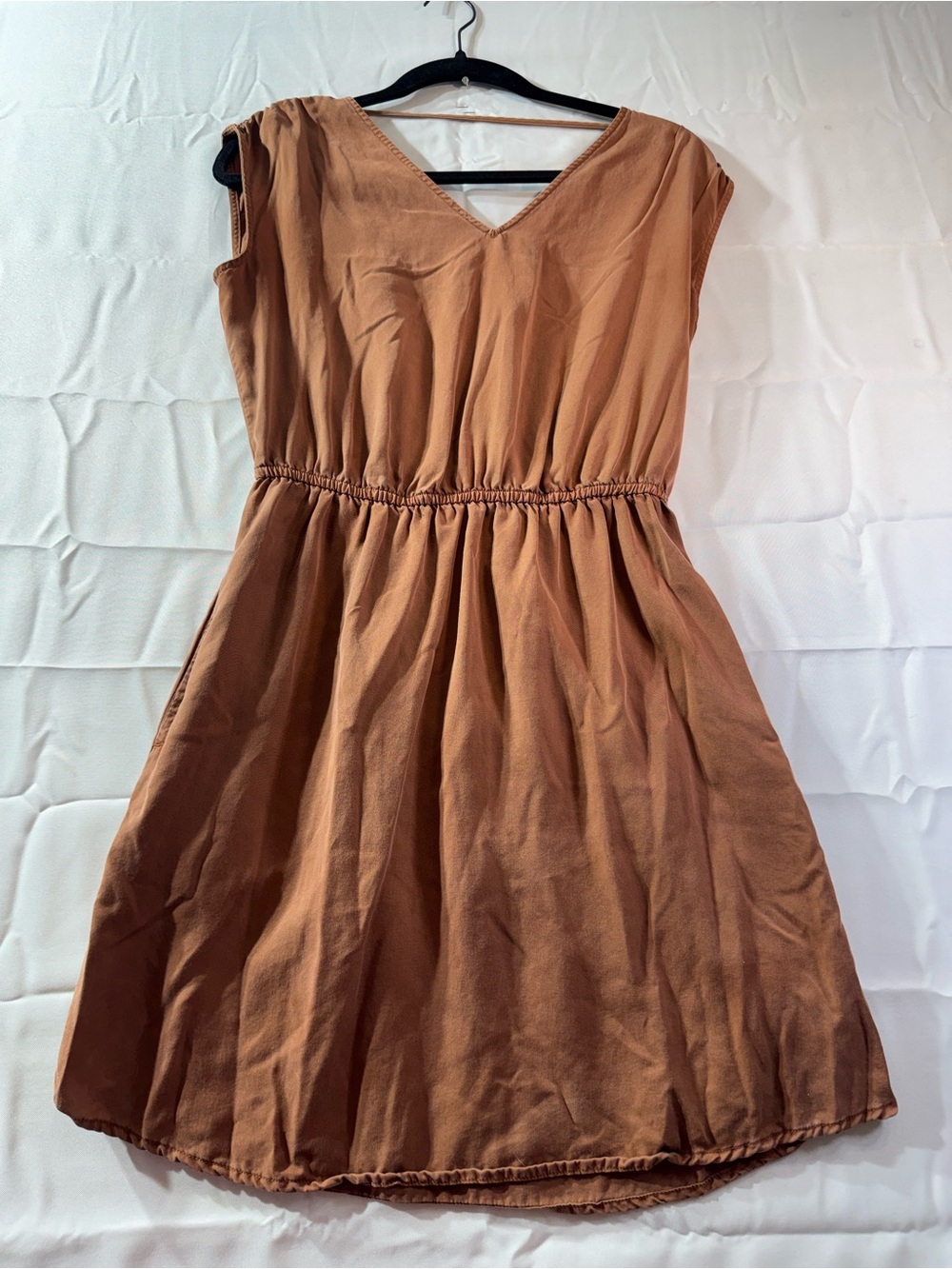 Universal Thread Small Medium Sleeveless V-Neck Midi Dress in Rust Brown